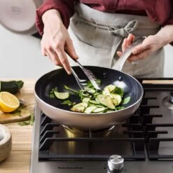 Greenpan Royal Wokpan Brons - 28 Cm 11 Greenpan Royal Wokpan Brons - 28 Cm -Korting Op Keukengerei 1200x1200 1075