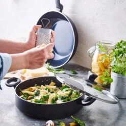 Greenpan Torino Keramische Hapjespan - 28 Cm - Met Glazen Deksel 35 Greenpan Torino Keramische Hapjespan - 28 Cm - Met Glazen Deksel -Korting Op Keukengerei 1200x1200 1298