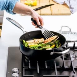 GreenPan Copenhagen Stoofpan Met Deksel En Extra Handvat 28cm/4.3L -Korting Op Keukengerei 1200x1200 1712