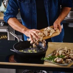 KitchenAid Hard Geanodiseerd Aluminium Koekenpannenset ø20+24+28cm - Zwart - Inductie 17 KitchenAid Hard Geanodiseerd Aluminium Koekenpannenset ø20+24+28cm - Zwart - Inductie -Korting Op Keukengerei 1200x1200 669