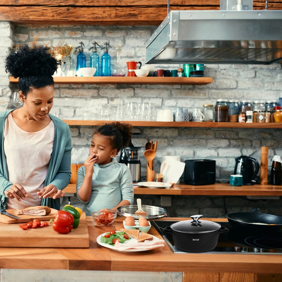 BIKO - Smile Pannen 8 Delige Pannenset - Braadpan - Zwart 3 BIKO - Smile Pannen 8 Delige Pannenset - Braadpan - Zwart - Afbeelding 3