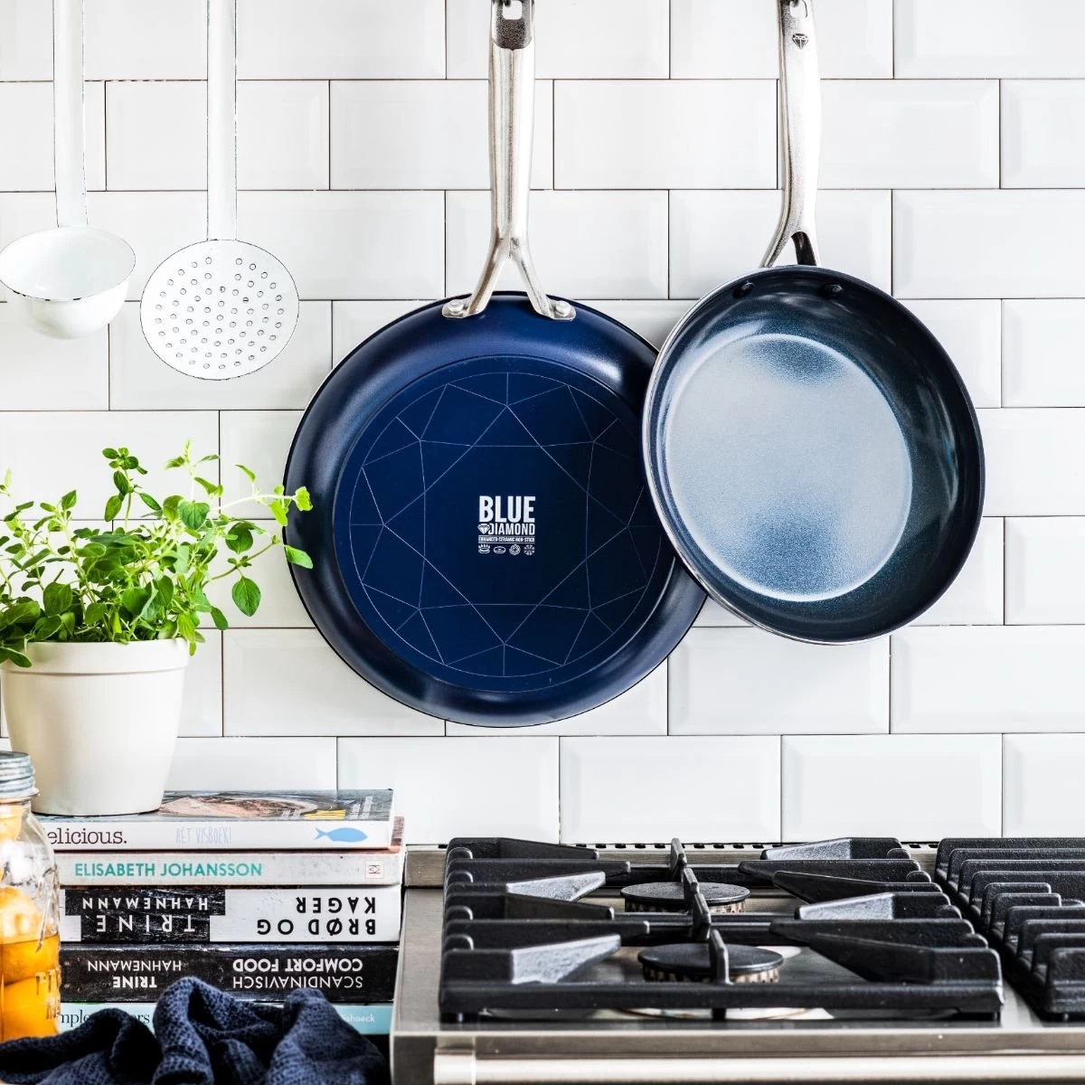 Blue Diamond, Keramische Koekenpan Verrijkt Met Diamantdeeltjes – Inductie Koekenpan Ø 20 Cm – PFAS En PHOA Vrij 6 Blue Diamond, Keramische Koekenpan Verrijkt Met Diamantdeeltjes – Inductie Koekenpan Ø 20 Cm – PFAS En PHOA Vrij - Afbeelding 6