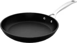 Le Creuset Koekenpan Les Forgées TNS - ø 22 Cm - Standaard Anti-aanbaklaag -Korting Op Keukengerei 1200x666 3