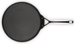 Le Creuset Les Forgees Pannenkoekpan 28cm -Korting Op Keukengerei 1200x699 1