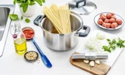 BK Flow Cool Pannenset - 5-delig - Veilig Afgietsysteem 14 BK Flow Cool Pannenset - 5-delig - Veilig Afgietsysteem -Korting Op Keukengerei 1200x720 3