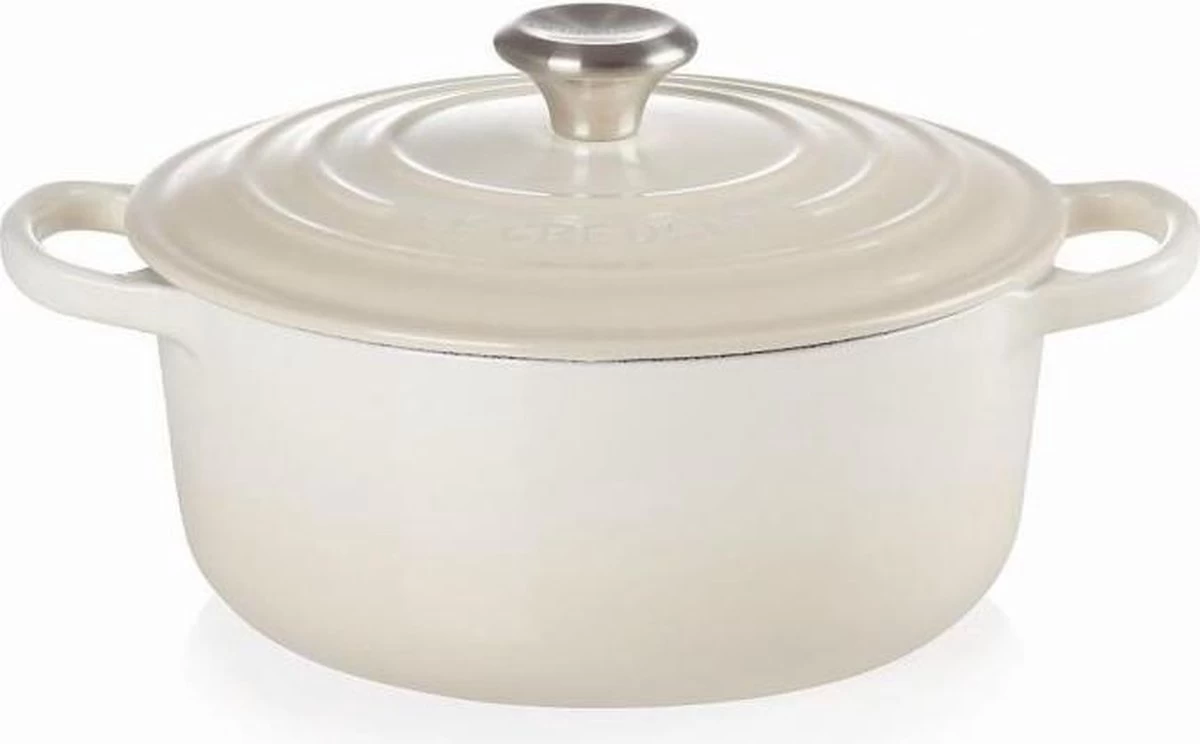 Le Creuset Braadpan Signature Meringue - ø 24 Cm / 4.2 Liter 5 Le Creuset Braadpan Signature Meringue - ø 24 Cm / 4.2 Liter - Afbeelding 5