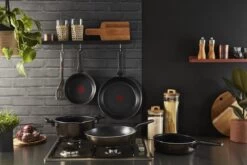 Tefal XL Force Pannenset 3 Delig - Kookpannen Ø 24 Cm + Ø 28 Cm & Wokpan Ø 28 Cm - Niet Geschikt Voor Inductie 10 Tefal XL Force Pannenset 3 Delig - Kookpannen Ø 24 Cm + Ø 28 Cm & Wokpan Ø 28 Cm - Niet Geschikt Voor Inductie -Korting Op Keukengerei 1200x800 122