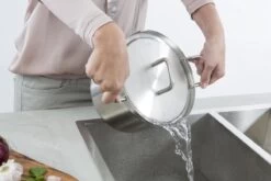 BK Q-linair Master RVS Pannenset - 5-delig - Veilig Afgietsysteem -Korting Op Keukengerei 1200x800 7