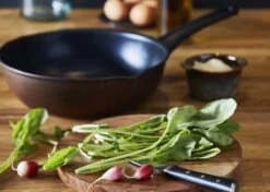 Tefal Resource Wokpan - Ø 28 Cm - Duurzaam 7 Tefal Resource Wokpan - Ø 28 Cm - Duurzaam -Korting Op Keukengerei 1200x857 2