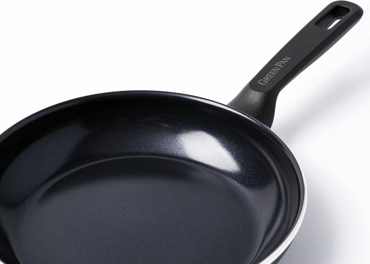 GreenPan Memphis Keramische Koekenpannenset - Ø24 + Ø28 Cm - PFAS-vrij 10 GreenPan Memphis Keramische Koekenpannenset - Ø24 + Ø28 Cm - PFAS-vrij - Afbeelding 10