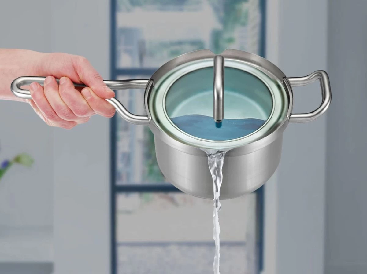 BK Q-linair Master Glas Pannenset - 5-delig - Glazen Deksel - Veilig Afgietsysteem - Inductie 18 BK Q-linair Master Glas Pannenset - 5-delig - Glazen Deksel - Veilig Afgietsysteem - Inductie - Afbeelding 18