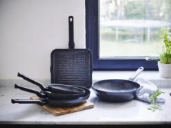 BK Universe Koekenpan Ø 24cm - Inductie - Anti-aanbak - PFAS-vrij 15 BK Universe Koekenpan Ø 24cm - Inductie - Anti-aanbak - PFAS-vrij -Korting Op Keukengerei 1200x899 11