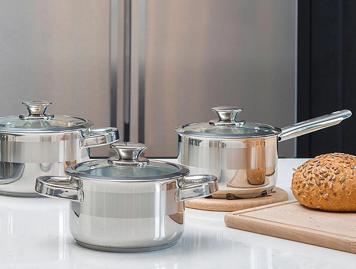 Sola Pannenset Furore - 4 Delig - Ø 16,16,18,20 Cm - Zilver - RVS - Sandwichbodem 3 Sola Pannenset Furore - 4 Delig - Ø 16,16,18,20 Cm - Zilver - RVS - Sandwichbodem - Afbeelding 3