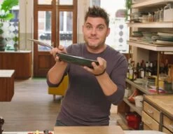 Dagelijkse Kost Door Jeroen Meus - Koekenpan ø28cm - Inductie - Anti-aanbak - PFAS-vrij 21 Dagelijkse Kost Door Jeroen Meus - Koekenpan ø28cm - Inductie - Anti-aanbak - PFAS-vrij -Korting Op Keukengerei 1200x926 35