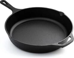Nuovva Cast Iron Skillet / Gietijzeren Pan - 32cm