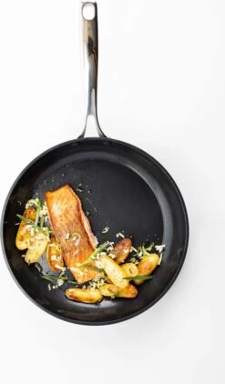 BK Superior Koekenpan - Ø 24 Cm - Keramisch - Inductie 8 BK Superior Koekenpan - Ø 24 Cm - Keramisch - Inductie -Korting Op Keukengerei 703x1200 1