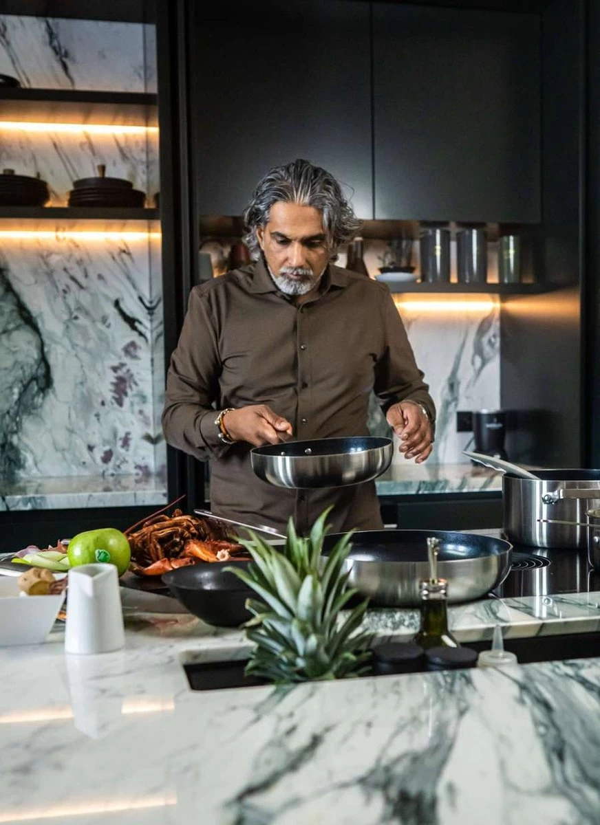 Soenil By ISENVI - Koekenpan Inductie - 28 CM - Keramische Pan - RVS Handgreep 6 Soenil By ISENVI - Koekenpan Inductie - 28 CM - Keramische Pan - RVS Handgreep - Afbeelding 6